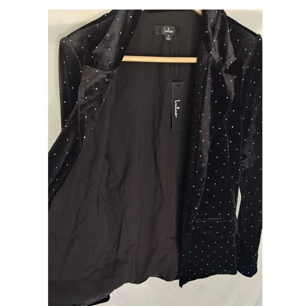 Lulus Glamorous Statement Black Velvet Studded Blazer Rhinestone‎ Gems small New